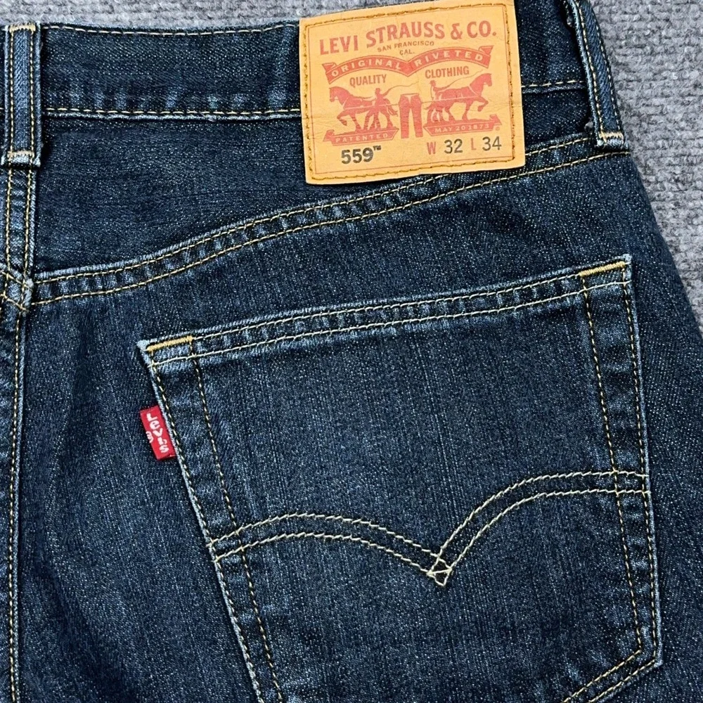 Levi's 559 Relaxed Straight Jeans Mens 32x34 Dark Indigo Tumbled Rigid Denim